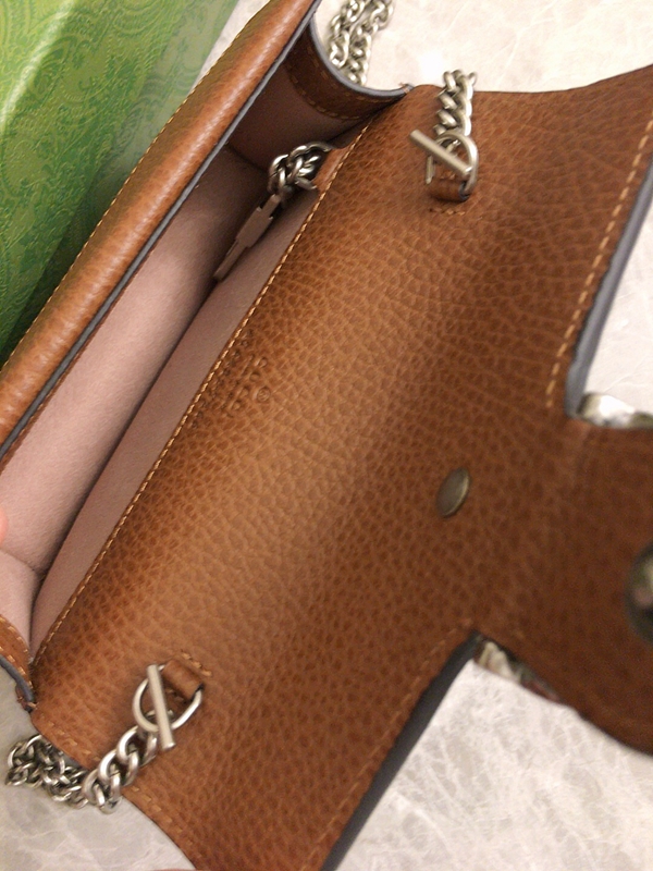 グッチ財布 レプリカ細部ディテール